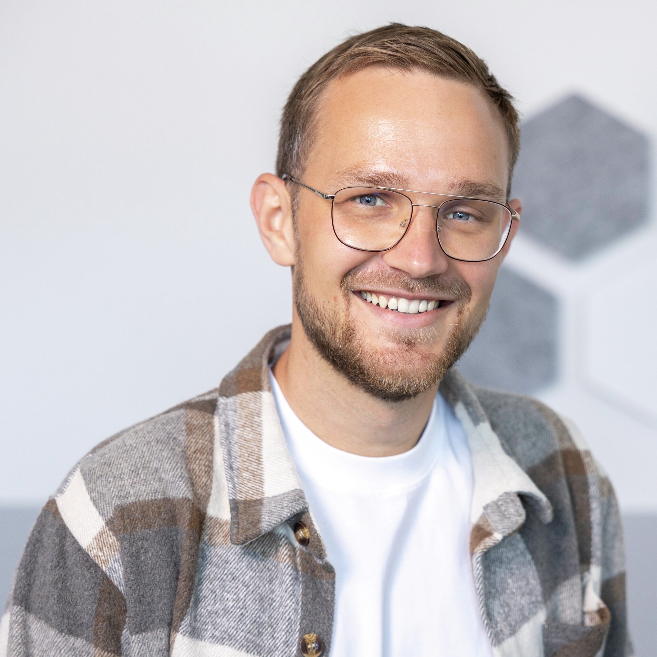 Dennis Seemann (Sales Manager)