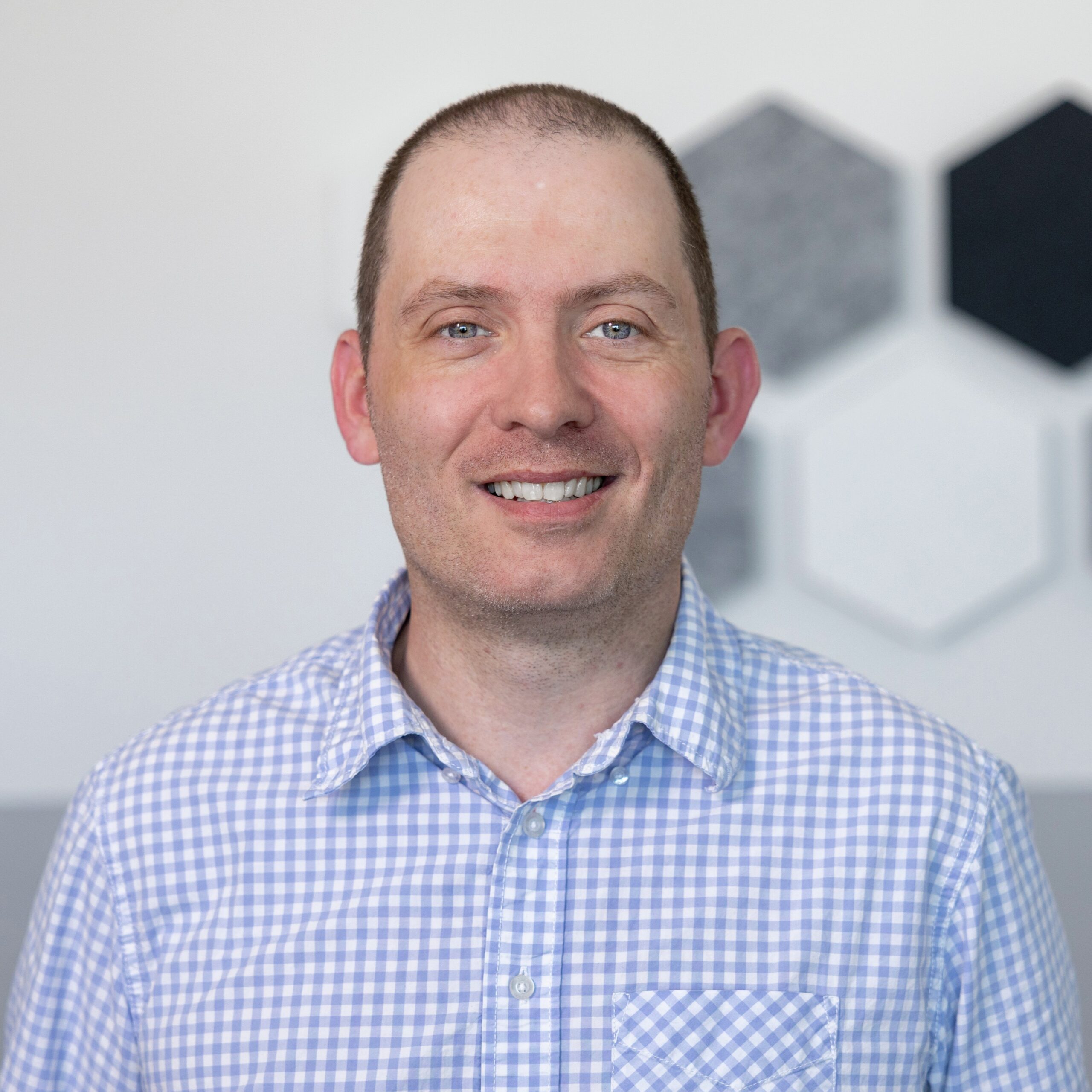 Nikolai Kühl (Sales Engineer)